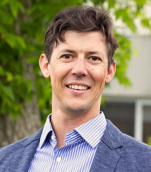 Adam Hart - bio photo